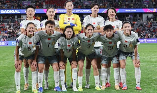 开云体育官网-太解气！中国女足2-1绝杀朝鲜，主帅这步棋太精明