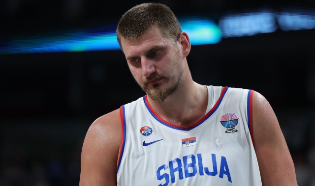 开云体育官网-名记：约基奇现在状态不太好 不知道会不会延续到NBA新赛季